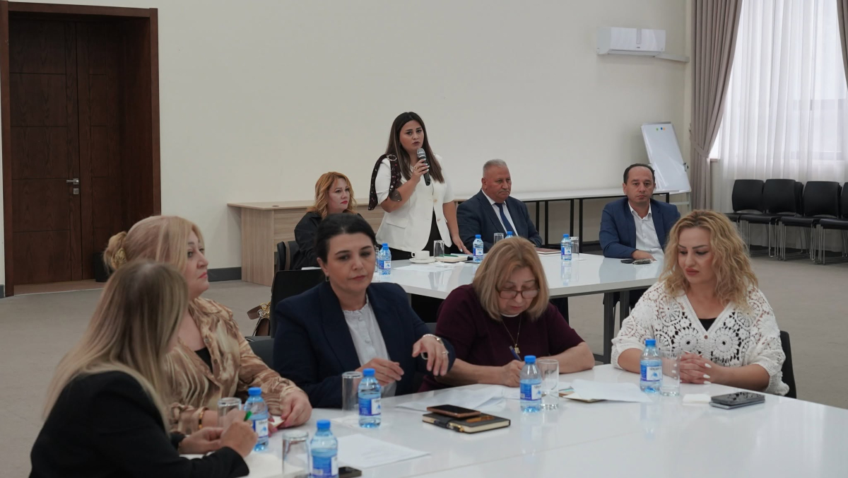Peşə təhsili müəssisələrinin psixoloq və direktor müavinləri üçün təlimlər keçirilib