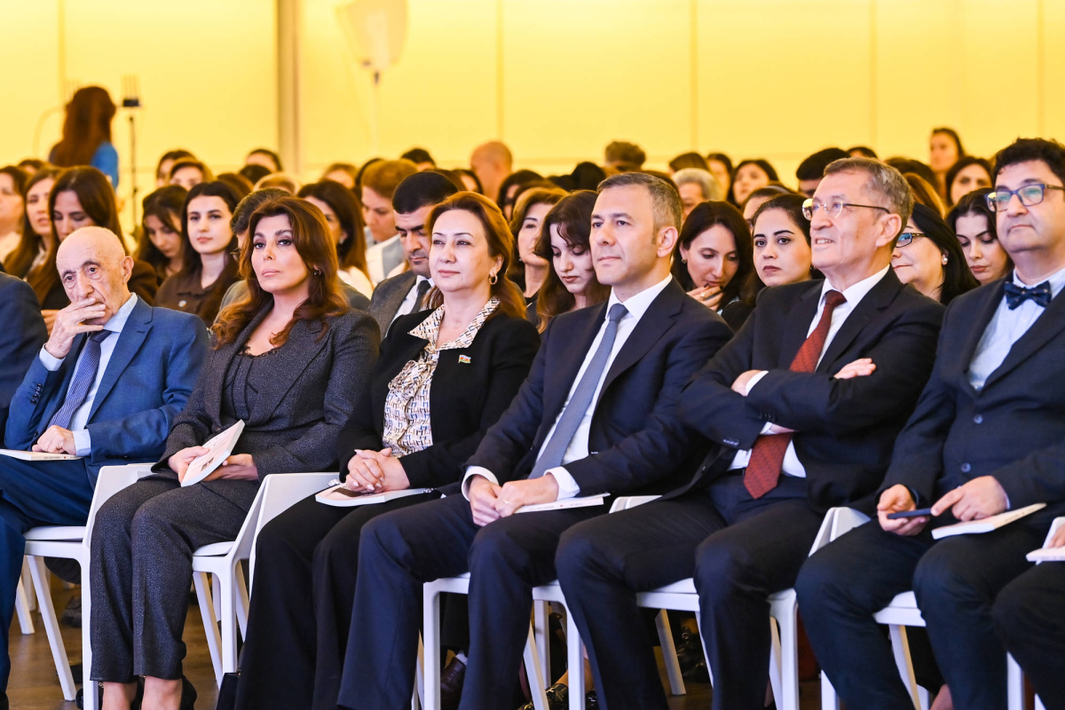“Uşağa nə dediyinə diqqət et”