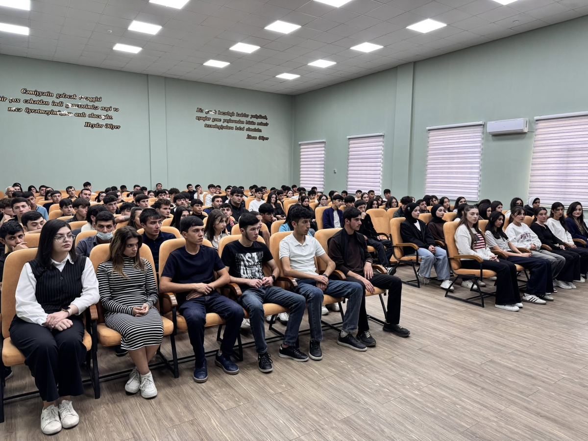 Qəbələdə tələbələr üçün könüllülük fəaliyyətinə dair məlumatlandırıcı görüş keçirilib