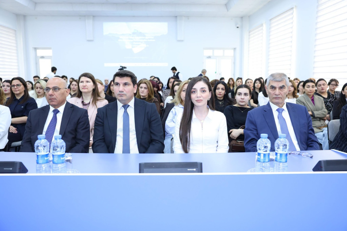 Beynəlxalq elmi bazalardan səmərəli istifadəyə dair təlim keçirilib