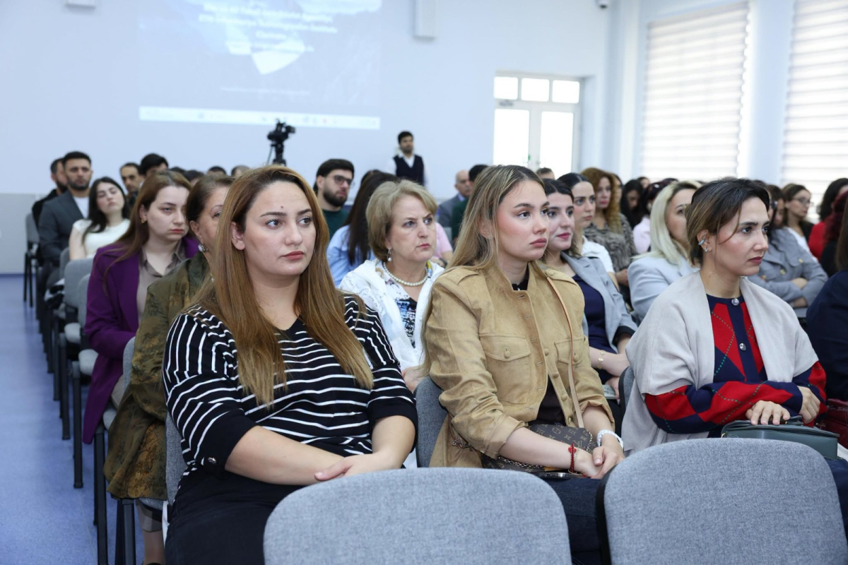 Beynəlxalq elmi bazalardan səmərəli istifadəyə dair təlim keçirilib