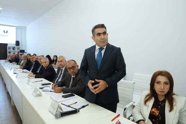 LDU-nun Elmi şurasında yeni tədris ili və idarəetmə islahatları müzakirə olunub