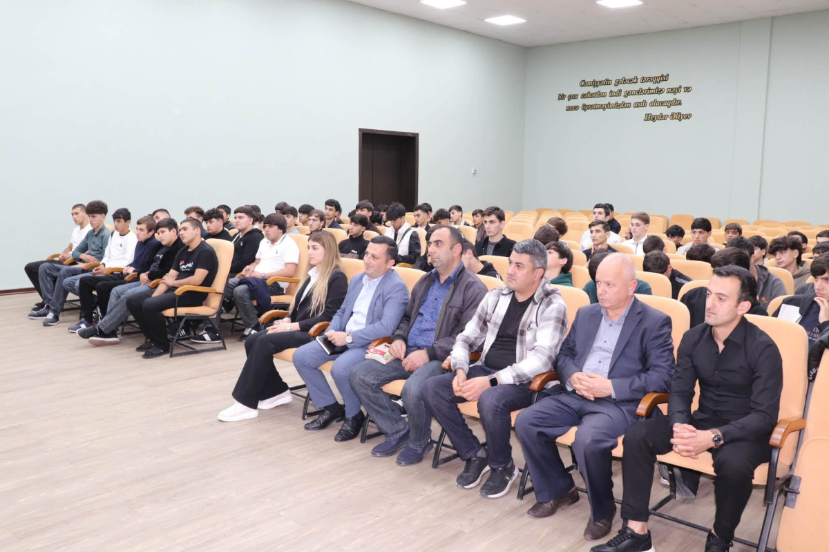 Qəbələdə yataqxana xidmətindən yararlanan tələbələrə görüş keçirilib