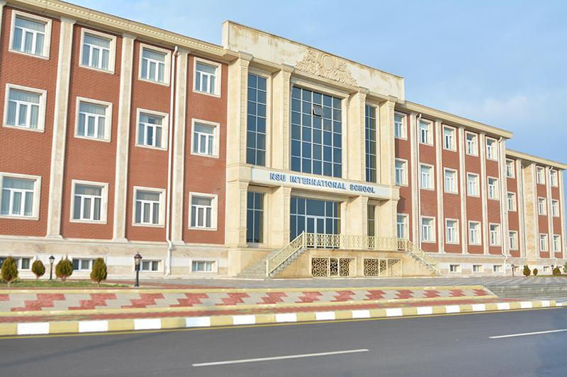 NDU Kembric Məktəbinin təhsil fəlsəfəsi və Peter Sengenin "Paylaşılan vizyon" qavramı