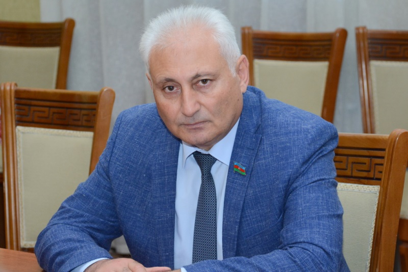“Valideynlər övladlarının təhsilini və gələcəyini düşünməlidirlər”