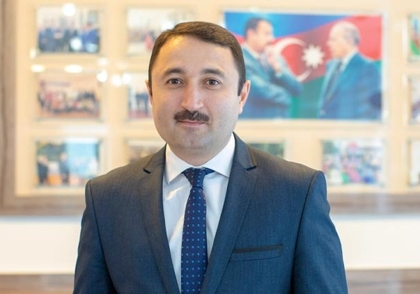 “Geyim qaydalarına əməl etmək hüquqi öhdəlikdir”
