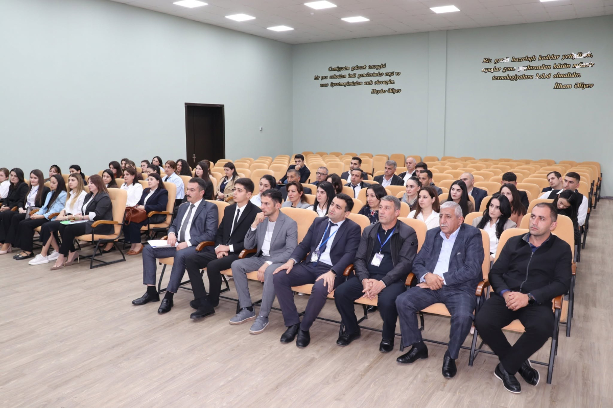 Qəbələ Dövlət Peşə Təhsil Mərkəzində yeni müəllimlərlə görüş keçirilib