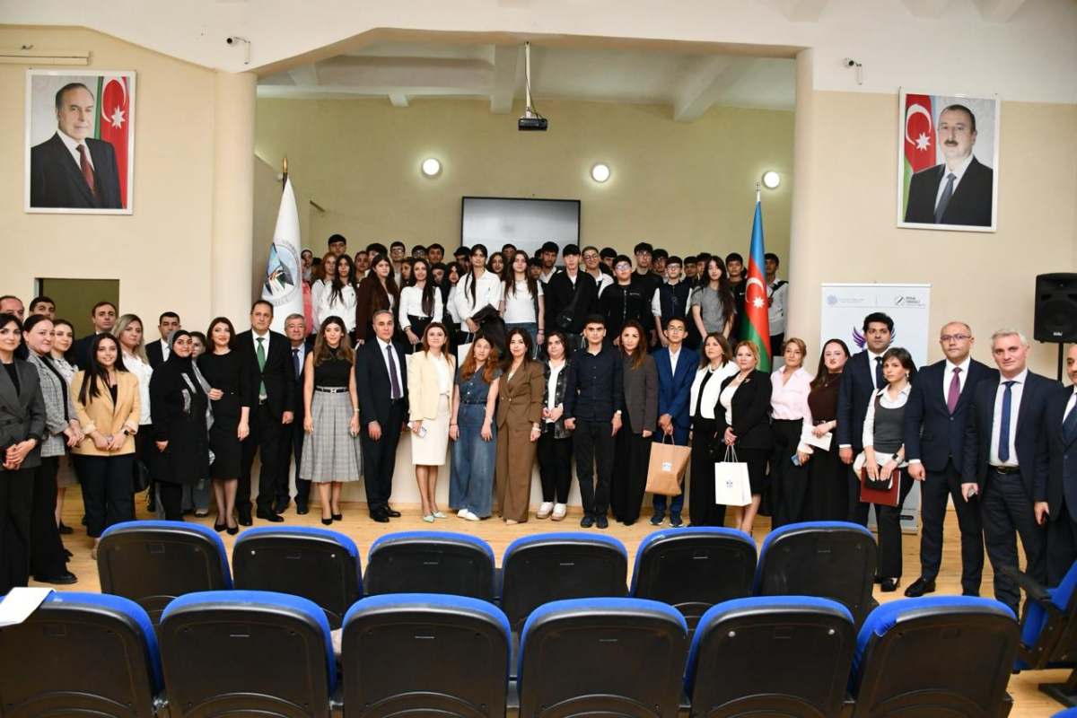 QANAD layihəsi çərçivəsində tələbələrlə görüş keçirilib