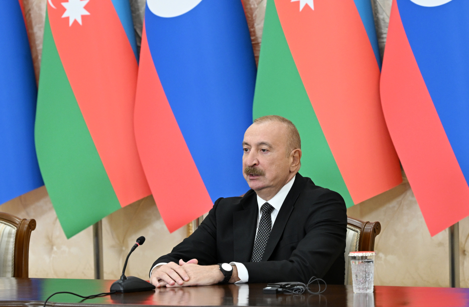 Prezident İlham Əliyev: Gələcək illərdə daha çox laoslu tələbəni Azərbaycanda görəcəyik
