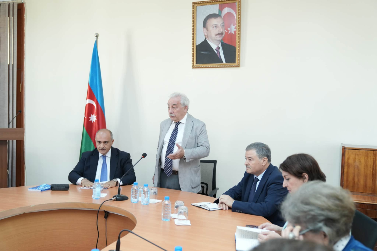 BSU və AMEA-nın Fəlsəfə və Sosiologiya İnstitutu arasında elmi görüş keçirilib