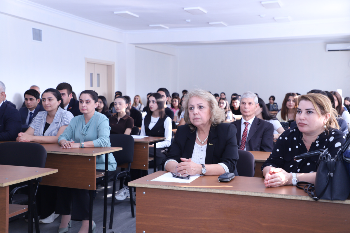 LDU-da tələbələrin hüquqi biliklərinin artırılmasına həsr olunan seminar keçirilib