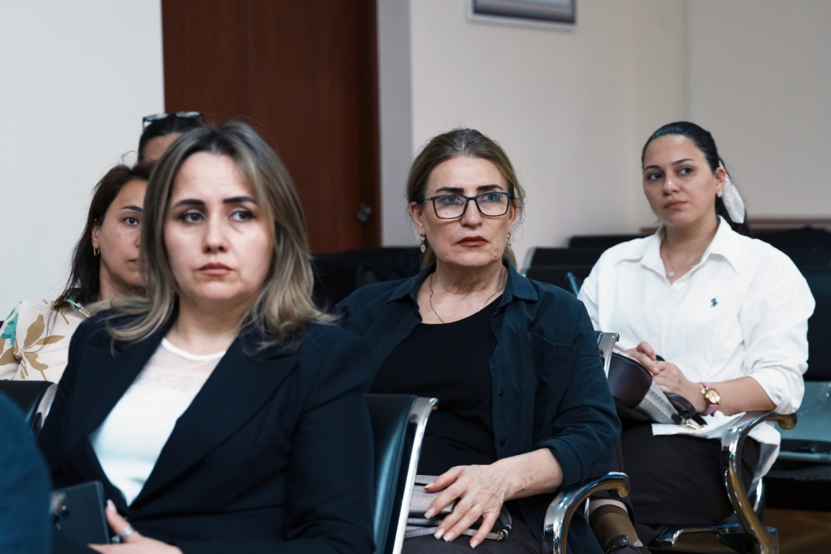 Müəllimlər üçün vergi və maliyyə savadlılığı mövzusunda seminarlar keçirilib