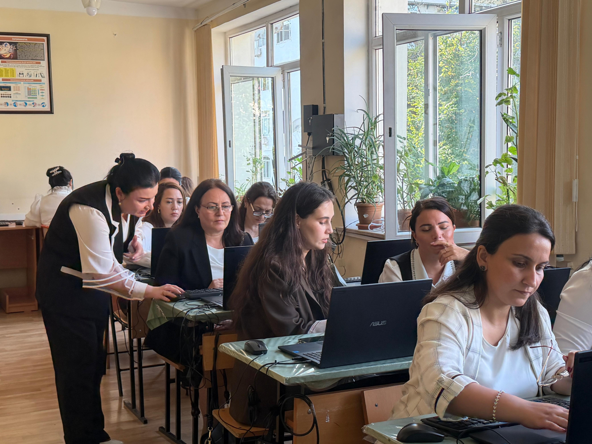 Süni intellekt müəllimin rəqibi, yoxsa köməkçisidir?