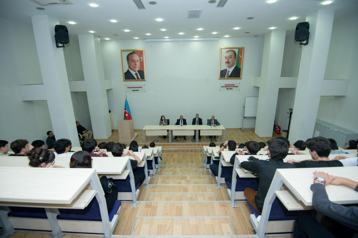 BMU-da PKTU-BMU Mühəndislik fakültəsinin ilk tələbələri ilə görüş keçirilib