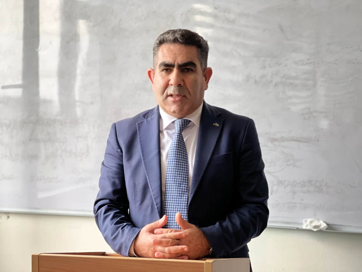 LDU-da tələbələrin universitet həyatına adaptasiyası ilə bağlı seminar keçirilib