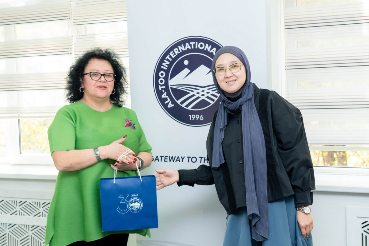 ADNSU nümayəndələri Ala-Too Universitetinin rəhbərliyi ilə görüşüblər