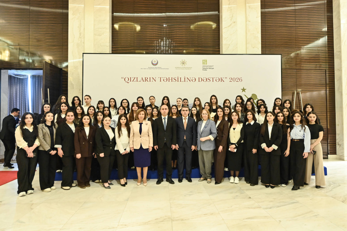 “Qızların Təhsilinə Dəstək” layihəsinin 5 illik yubileyinə həsr olunmuş tədbir keçirilib