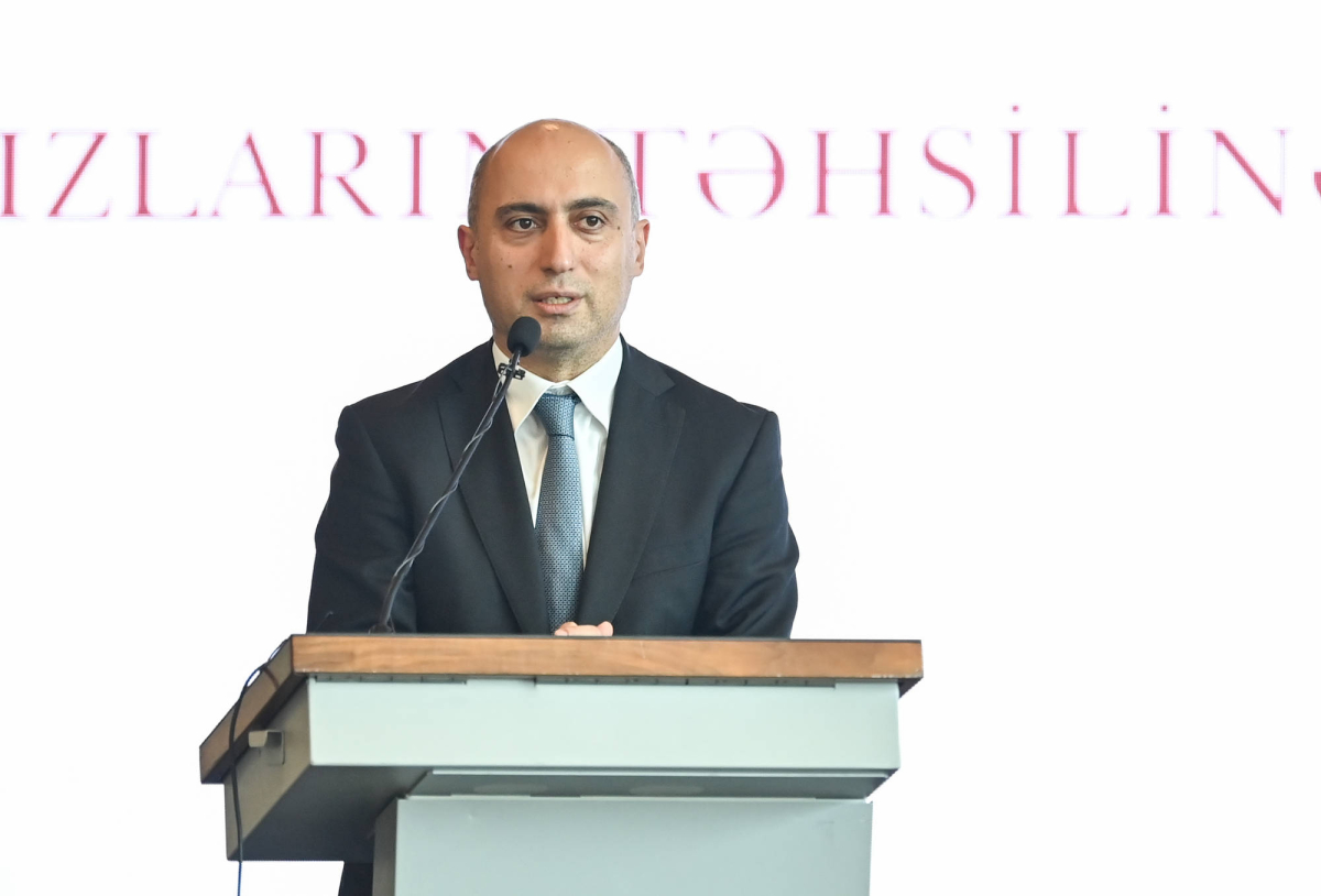 “Qızların Təhsilinə Dəstək” layihəsinin 5 illik yubileyinə həsr olunmuş tədbir keçirilib