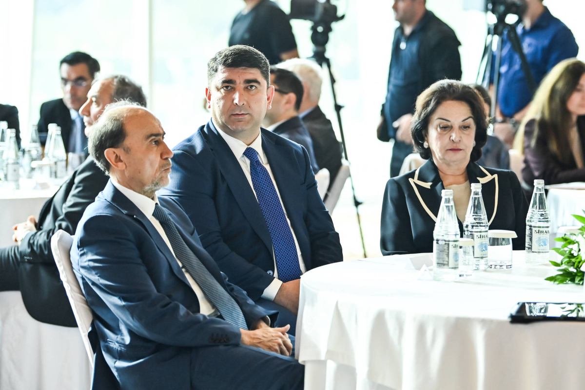 “Qızların Təhsilinə Dəstək” layihəsinin 5 illik yubileyinə həsr olunmuş tədbir keçirilib