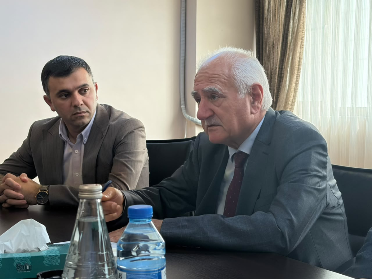 “Azərbaycan müəllimi” qəzeti ilə Təhsil Şurası arasında Əməkdaşlıq Memorandumu imzalanıb