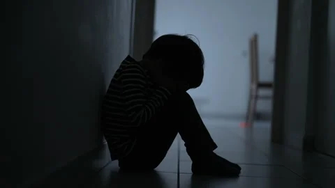 Hansı yaşlarda narkotik maddələrə maraq daha yüksək olur? 