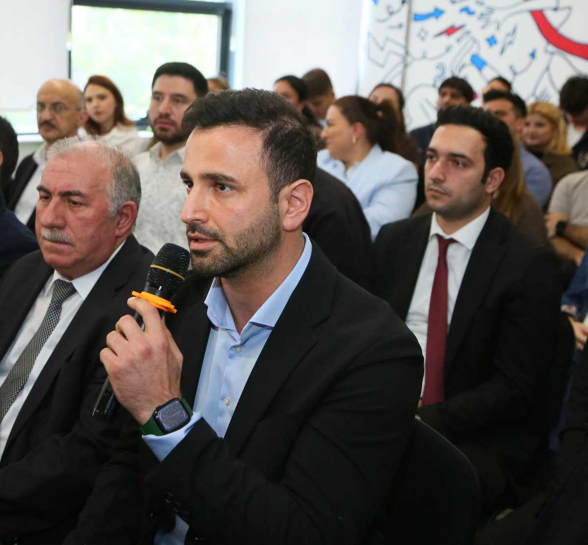 İrlandiyalı professor AzTU-da mühazirə oxuyub