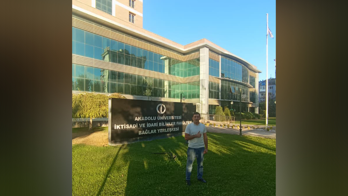 MDU tələbələri xarici universitetlərdə təhsil almağa başlayıblar