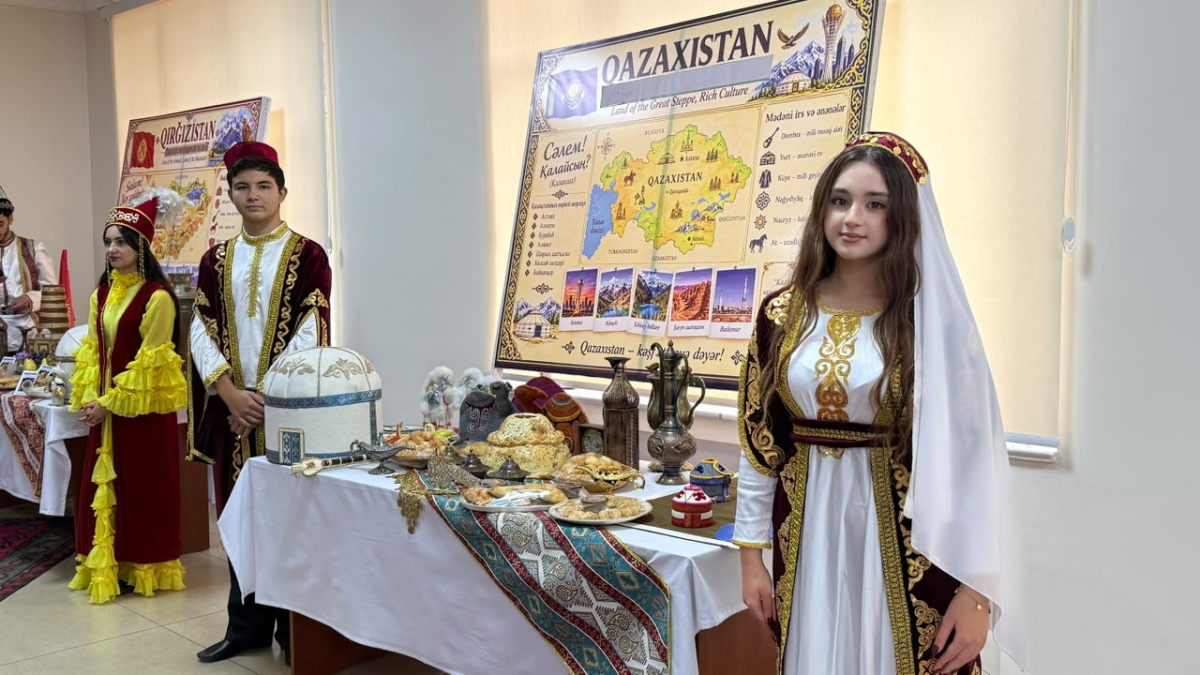 “Bir əsrlik yolun davamı: Türkologiyanın yeni istiqamətləri” adlı konfrans keçirilib
