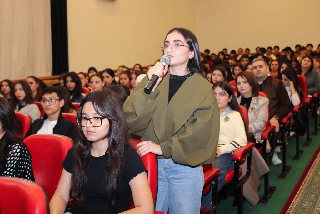 MDU-da təhsil tələbə krediti ilə bağlı maarifləndirici görüş keçirilib