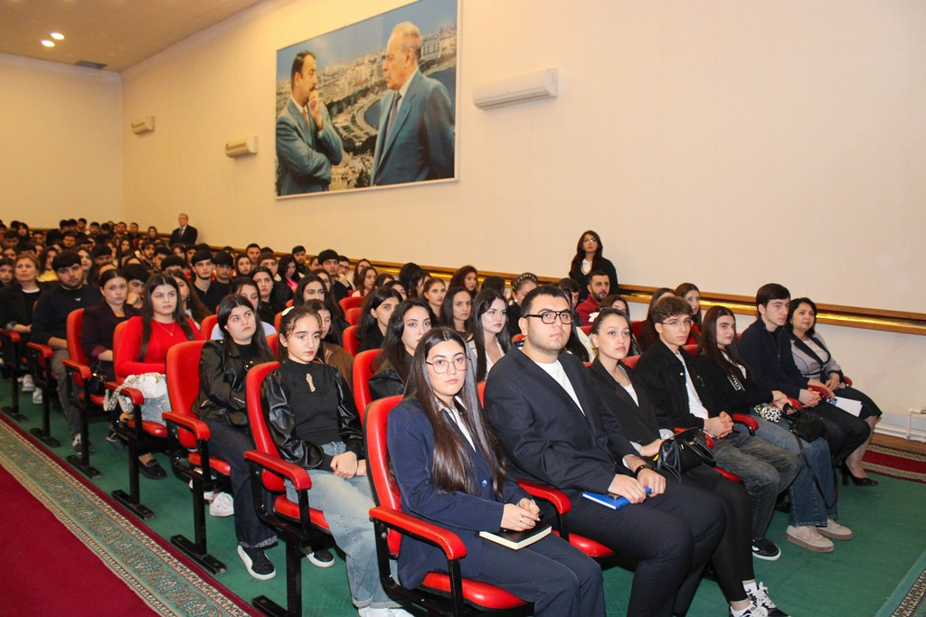 MDU-da təhsil tələbə krediti ilə bağlı maarifləndirici görüş keçirilib