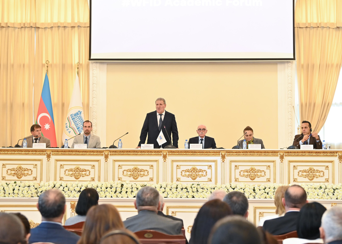 Bakıda Mədəniyyətlərarası Dialoq üzrə Akademik Forum keçirilir