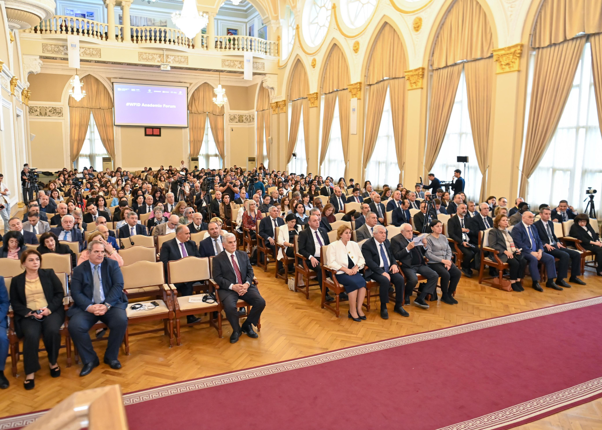 Bakıda Mədəniyyətlərarası Dialoq üzrə Akademik Forum keçirilir
