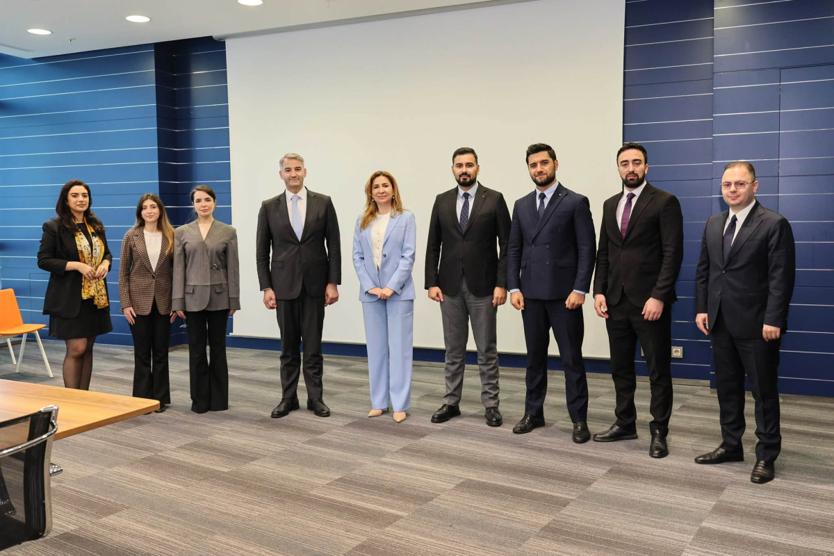 SOCAR ilə DP məzunlarının karyerası müzakirə edilib