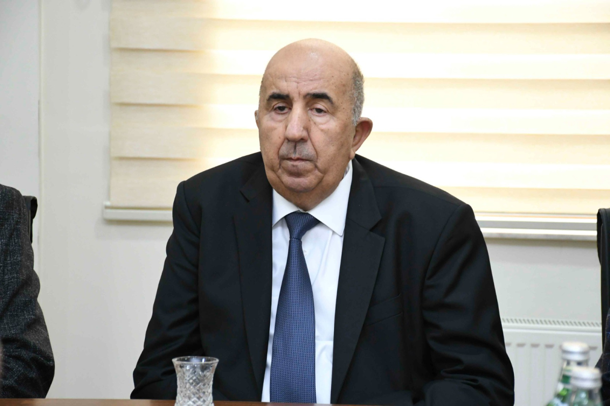 ADAU ilə Neft-Kimya Prosesləri İnstitutu arasında memorandum imzalanıb