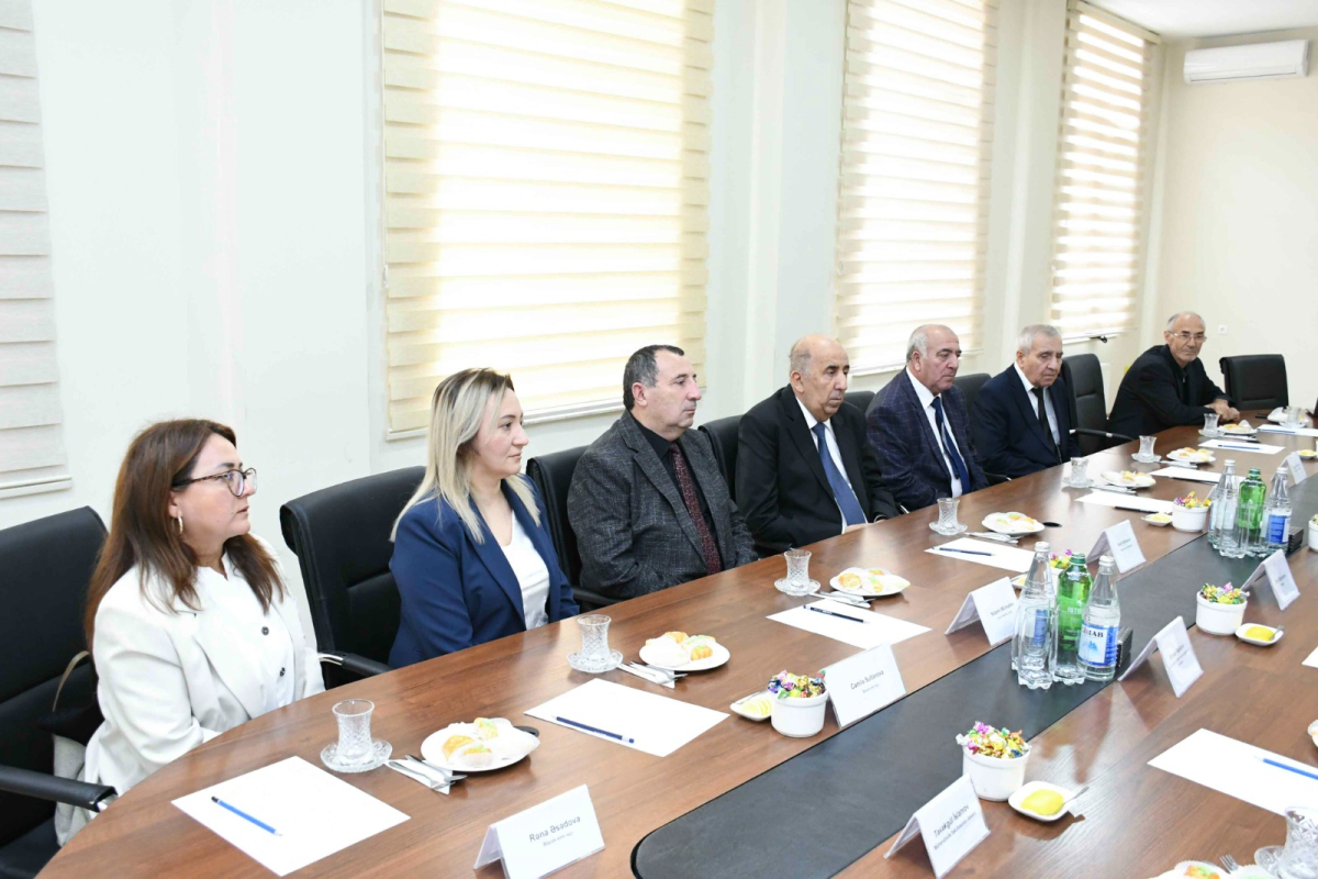 ADAU ilə Neft-Kimya Prosesləri İnstitutu arasında memorandum imzalanıb