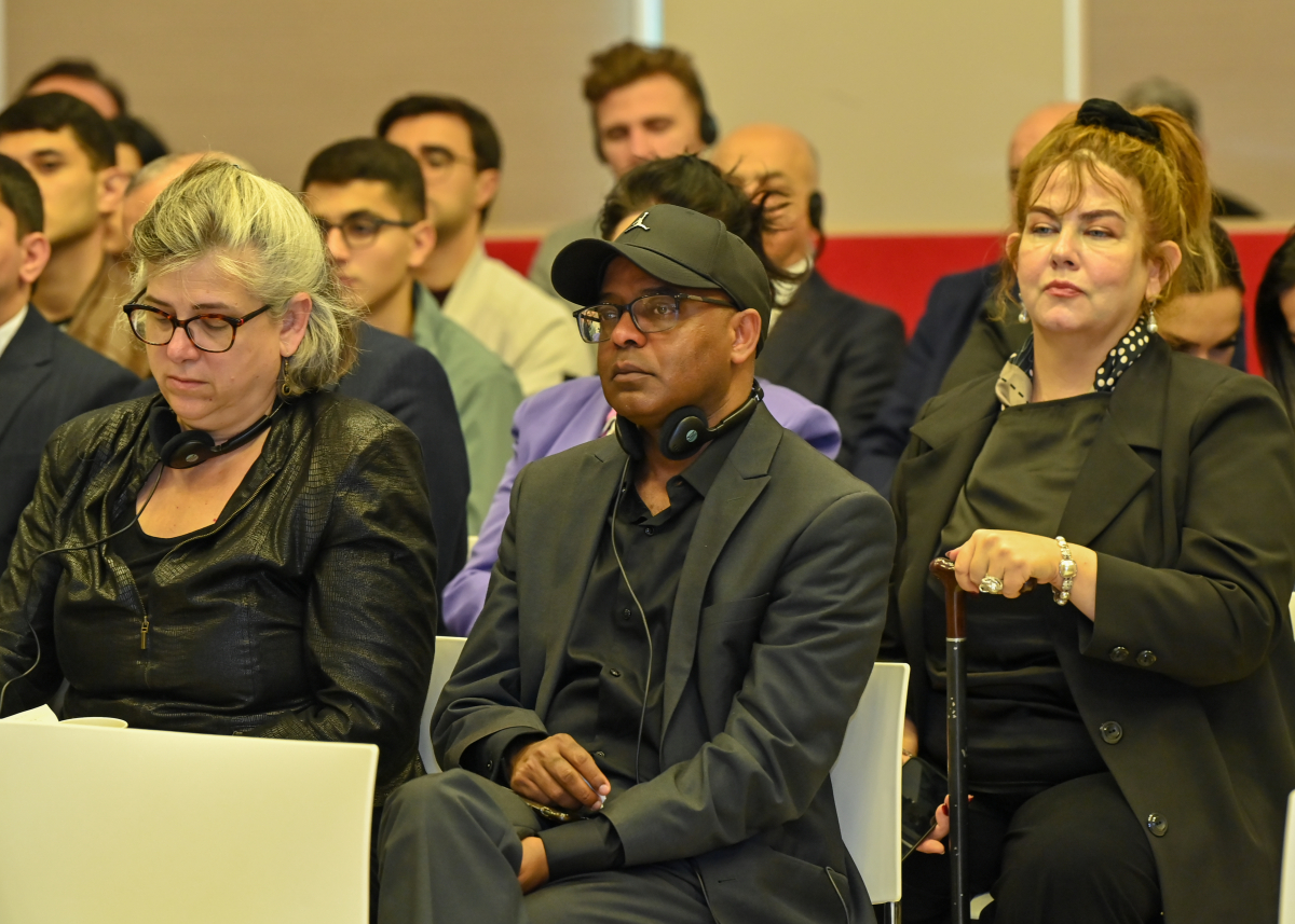 ADA-da mədəniyyətlərarası dialoq, təhsil və rəqəmsal transformasiya mövzusunda sessiya keçirilib