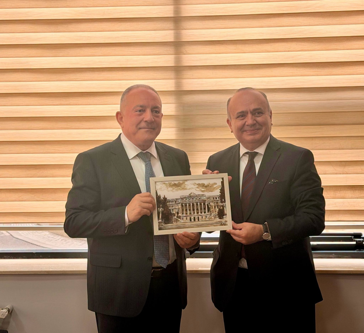 Rumıniya İqtisadi Elmlər Akademiyasının rektoru AzTU-da olub