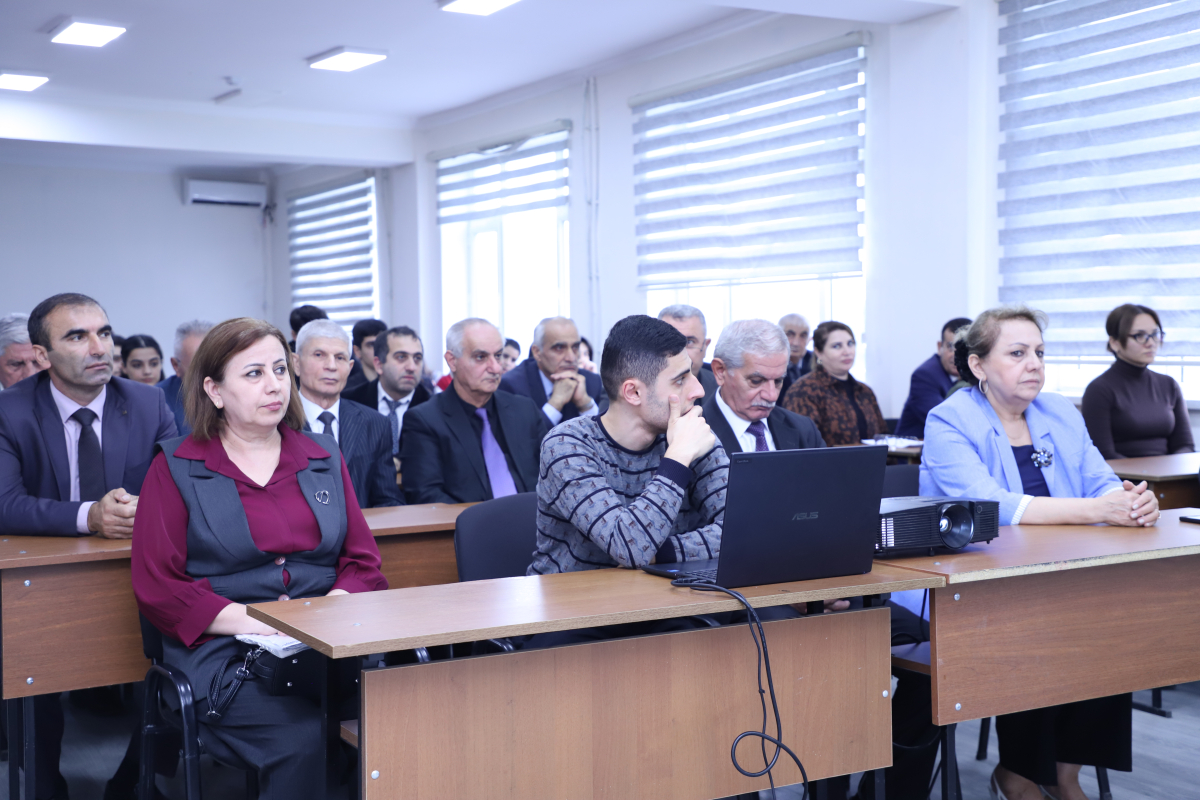 LDU-da beynəlxalq foruma həsr olunmuş seminar keçirilib