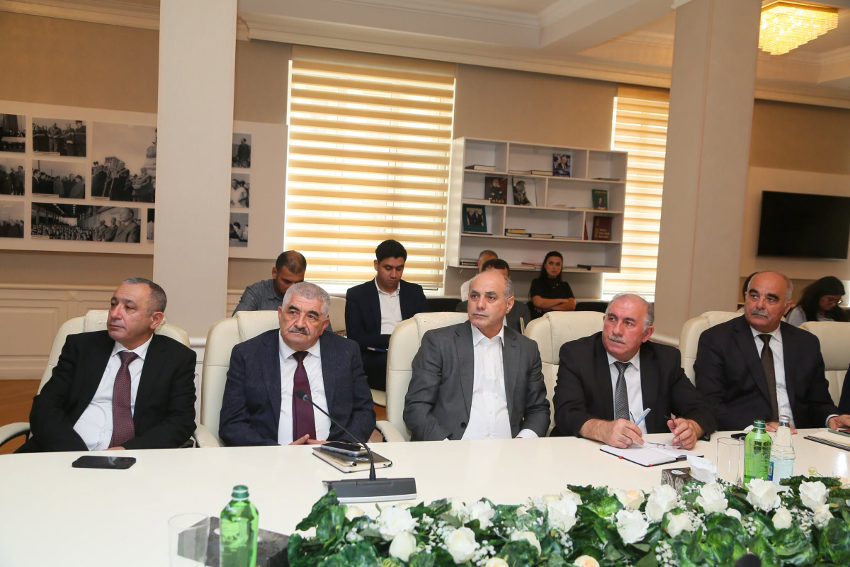 AzTU-da tədqiqat universitetinə transformasiyanın strateji prioritetləri müzakirə olunub