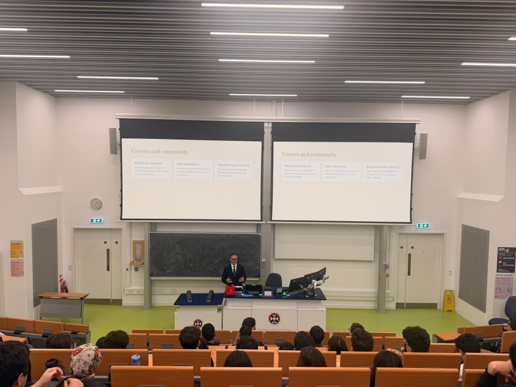 Edinburq Universitetində Dövlət Proqramı təqaüdçüləri ilə görüş keçirilib