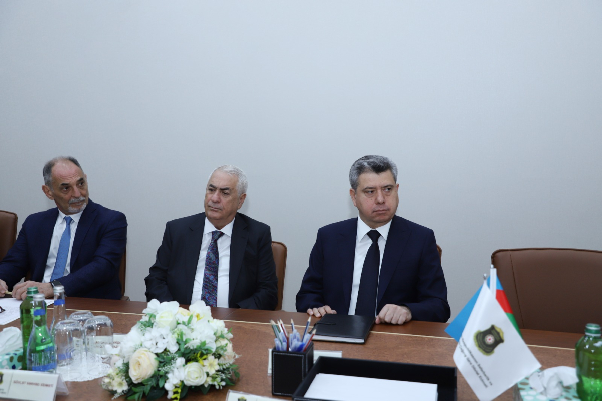Elm və təhsil nazirinin müavini  Mərkəzi Çağırış Komissiyasının iclasında iştirak edib