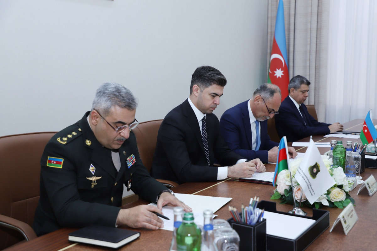 Elm və təhsil nazirinin müavini  Mərkəzi Çağırış Komissiyasının iclasında iştirak edib