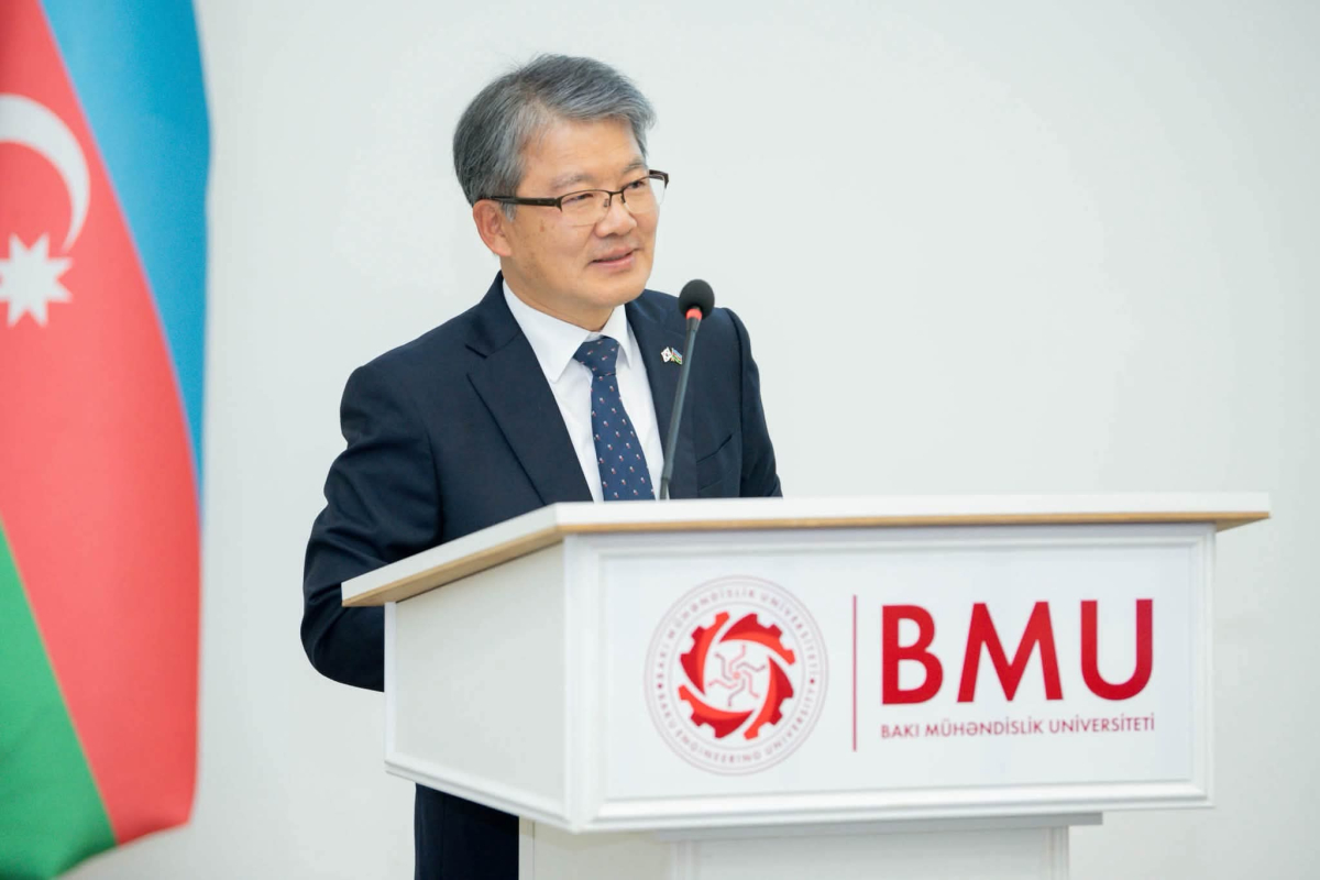Koreyanın Azərbaycandakı səfiri BMU-da tələbələrlə görüşüb